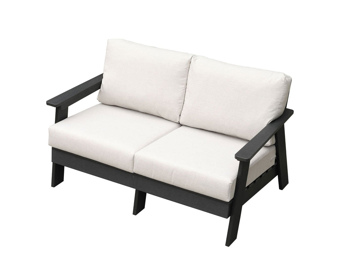 Causeuse en polymère couleur noisette avec coussins Sunbrella®
