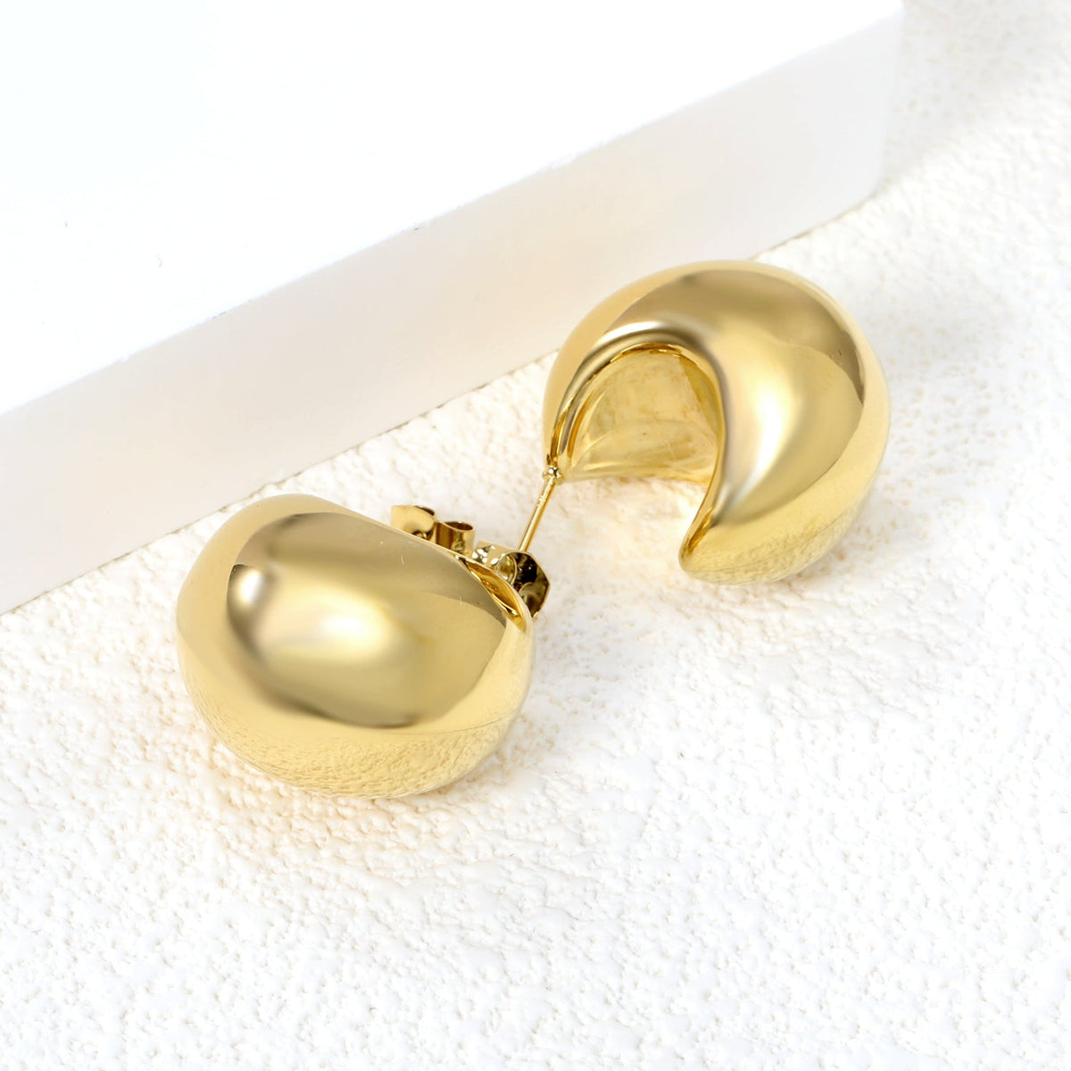 Clous d'oreilles Arcadia Goldtone