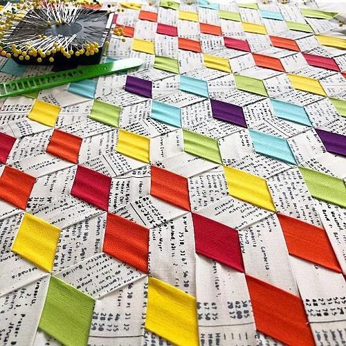 Tara J. Curtis - Wefty Woven Diamonds Pattern