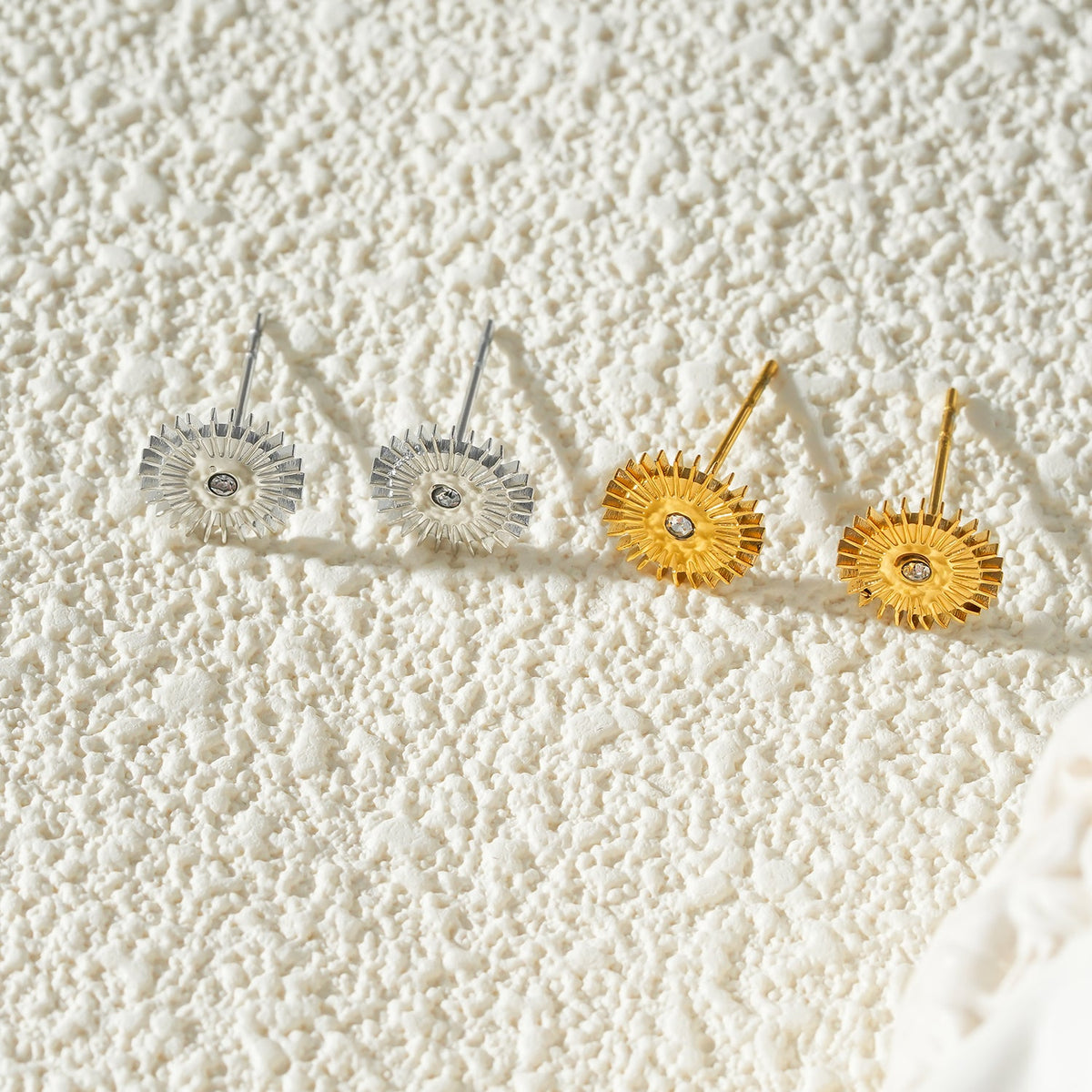 Boucles d'oreilles clous « Night Star » Argentées Style CAPITOLA