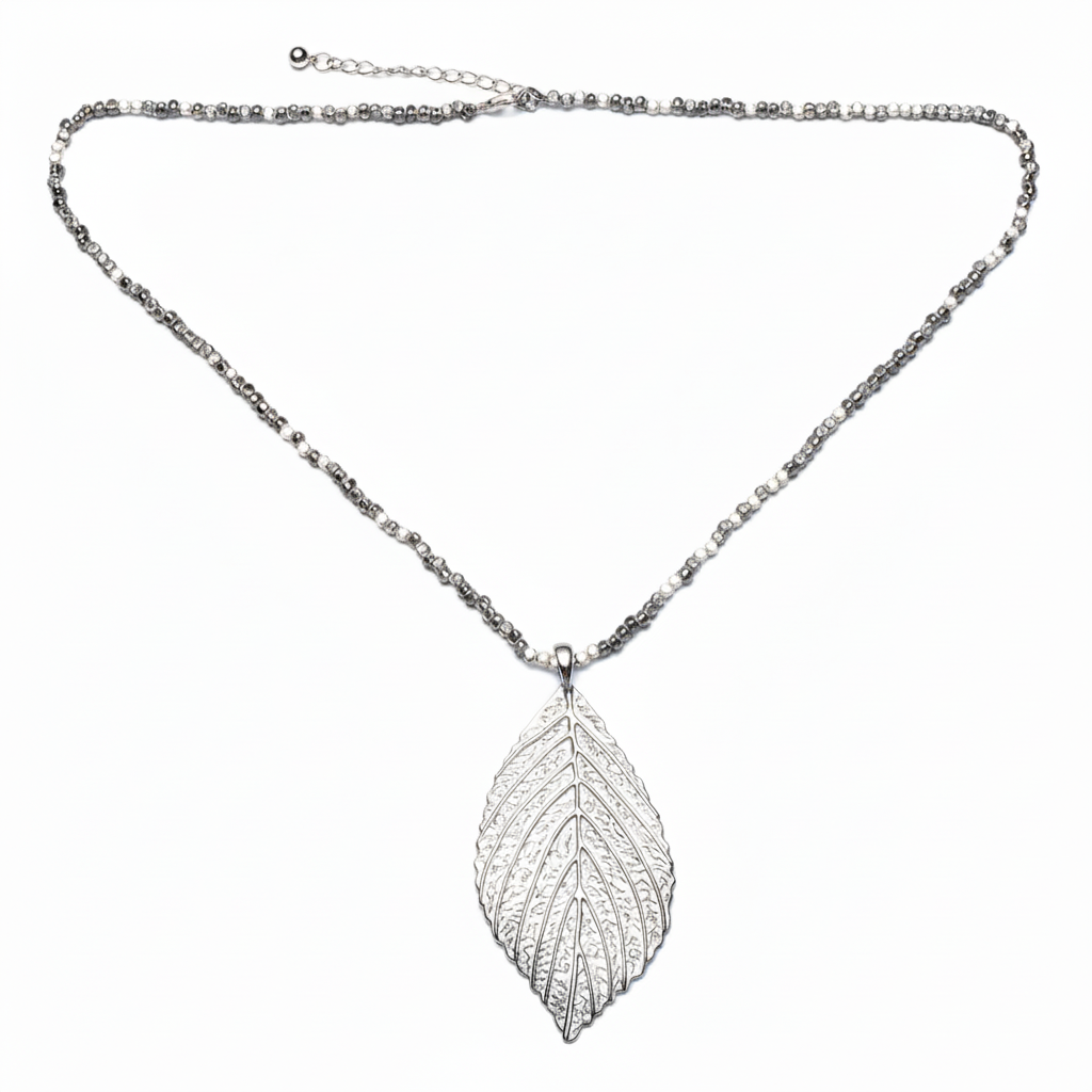 Collier Feuille sur Chaîne Maille Cubique Plaqué Argent