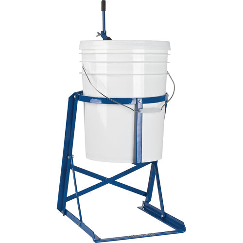 Benne, 19 L (4,16 gallons impériaux), capacité de 34 kg (75 lb), hauteur de distribution de 29,21 cm (11-1/2 po)