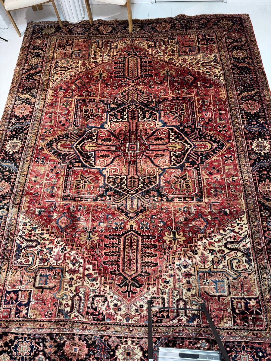 Persian Heriz Rug | 9' 10" x 12' 11"