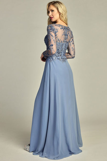 CHEMISE À MANCHES LONGUES AVEC UNE ROBE NUISSETTE