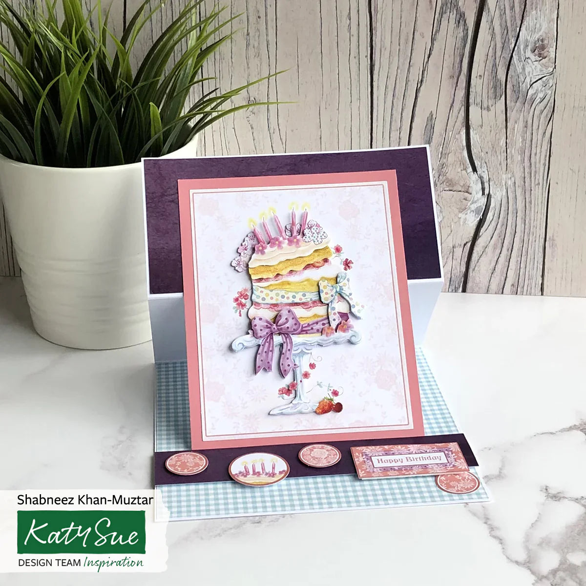 Découpage prédécoupé – Gâteau d'anniversaire étagé (Paquet de 3)