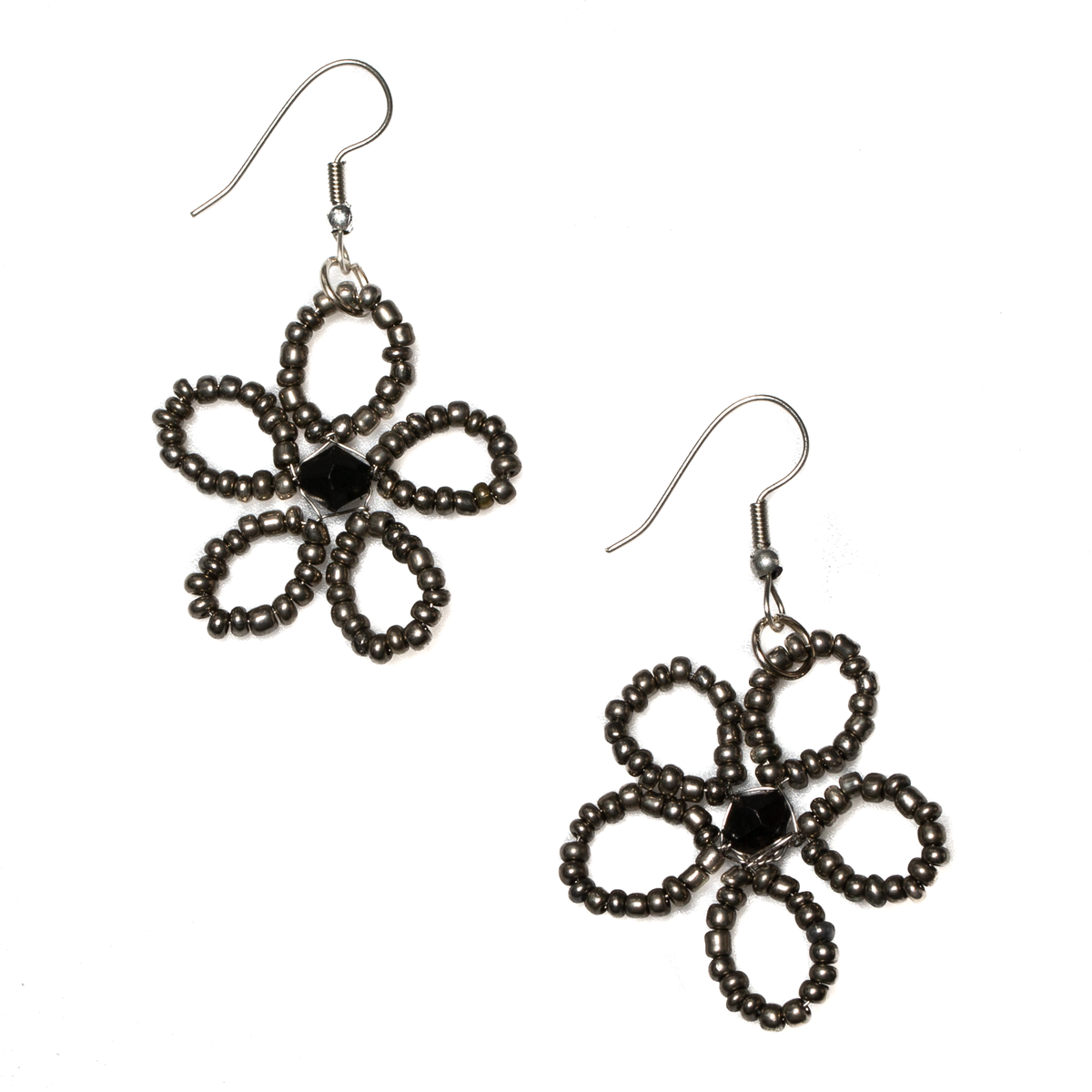Boucles d'oreilles fleurs perlées