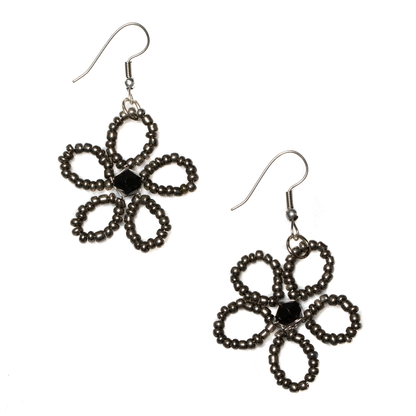 Boucles d'oreilles fleurs perlées