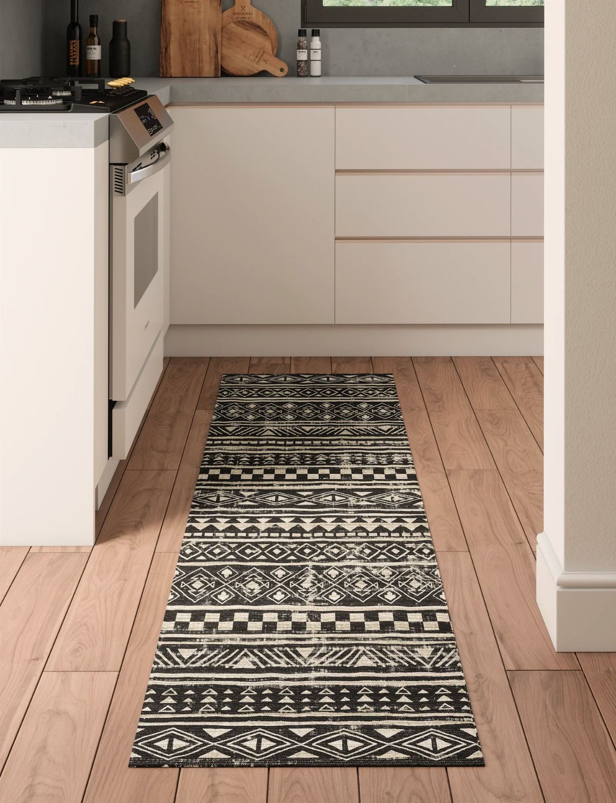 Nadine Black & White Rug