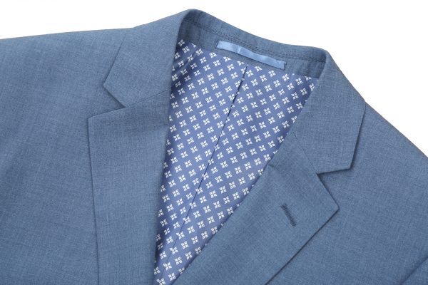 CRÉEZ VOTRE TENUE : Costume ajusté bleu clair (le forfait comprend un costume 2 pièces, une chemise, une cravate ou un nœud papillon, une pochette assortie et des chaussures)