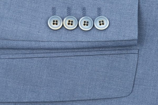 CRÉEZ VOTRE TENUE : Costume ajusté bleu clair (le forfait comprend un costume 2 pièces, une chemise, une cravate ou un nœud papillon, une pochette assortie et des chaussures)