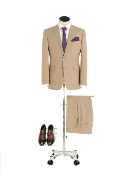 CRÉEZ VOTRE TENUE : Costume ajusté beige (l'ensemble comprend un costume 2 pièces, une chemise, une cravate ou un nœud papillon, une pochette assortie et des chaussures)