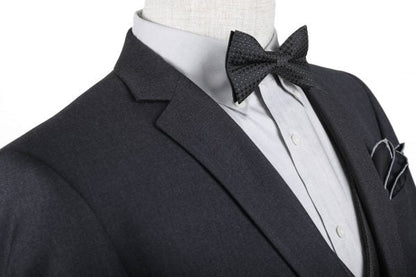CRÉEZ VOTRE ENSEMBLE : Costume ajusté anthracite (L'ensemble comprend un costume 2 pièces, une chemise, une cravate ou un nœud papillon, une pochette assortie et des chaussures)