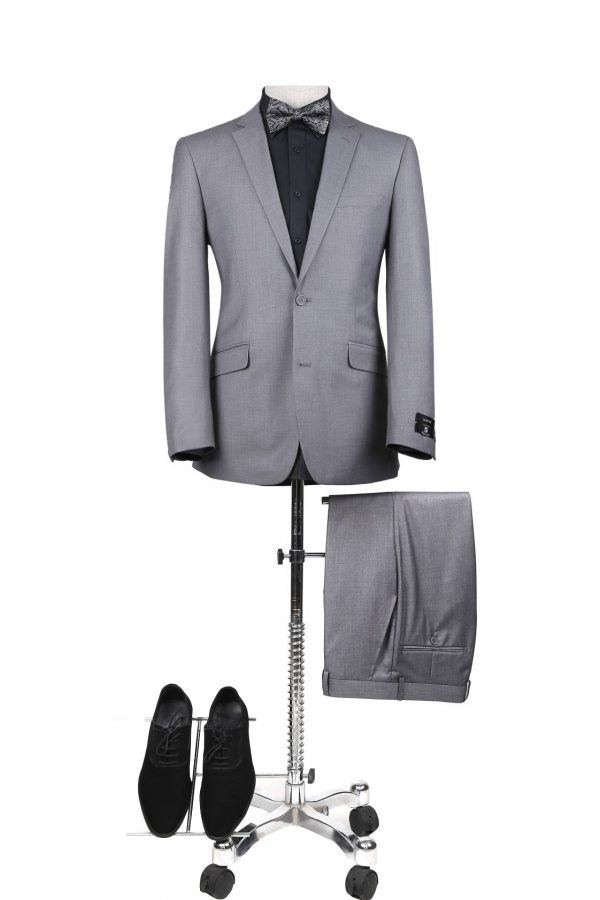CRÉEZ VOTRE PACKAGE : Costume gris clair slim (Le package comprend un costume 2 pièces, une chemise, une cravate ou un nœud papillon, une pochette assortie et des chaussures)