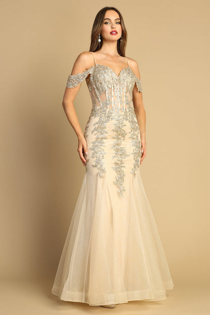 ROBE ÉPAULES DÉNUDÉES