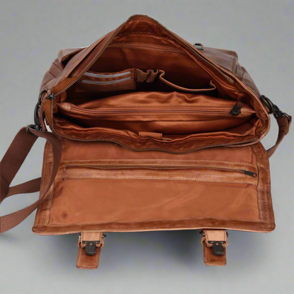 Sac pour ordinateur portable en cuir MET Messenger