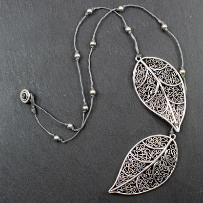 Collier court en plaqué argent Double feuille