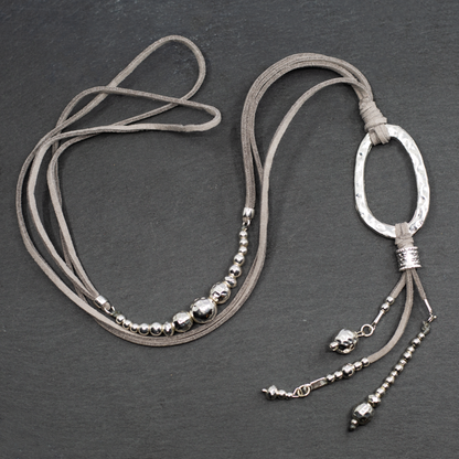 Collier Pendentif Ovale Plaqué Argent Sur Daim