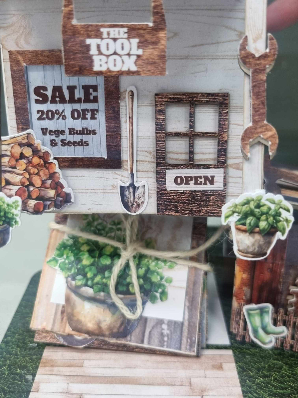 3Quarter Designs Lane Village - La Quincaillerie Tool Box