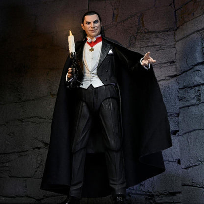 Universal Monsters – 7" Scale Action Figure - Ultimate Dracula - Transylvania