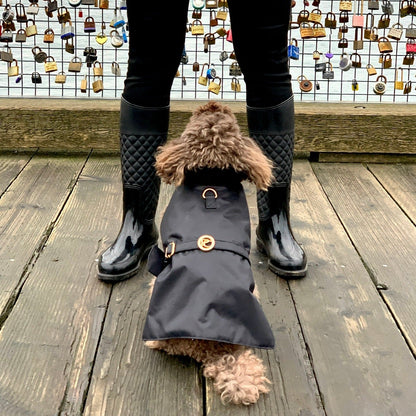 Veste de pluie noire