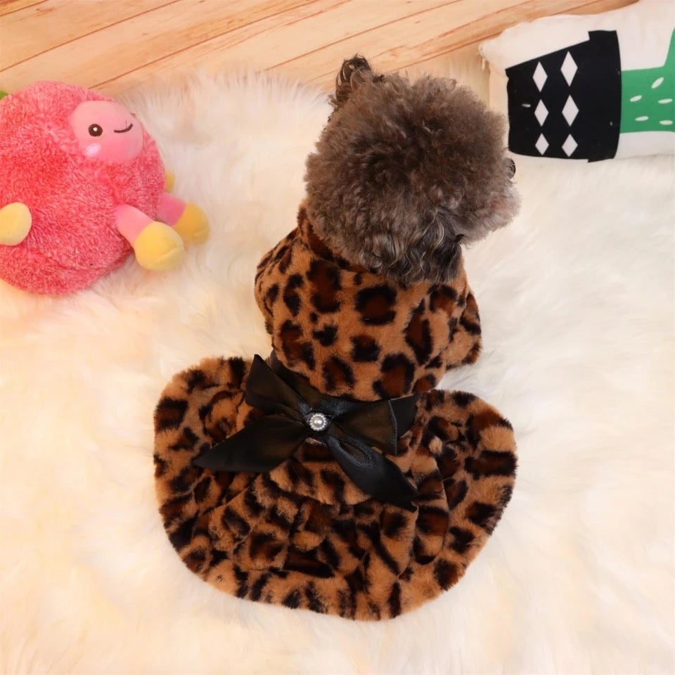 Manteau pour chien Miss Daisy Leopard – Vêtement d'extérieur de luxe pour chiens