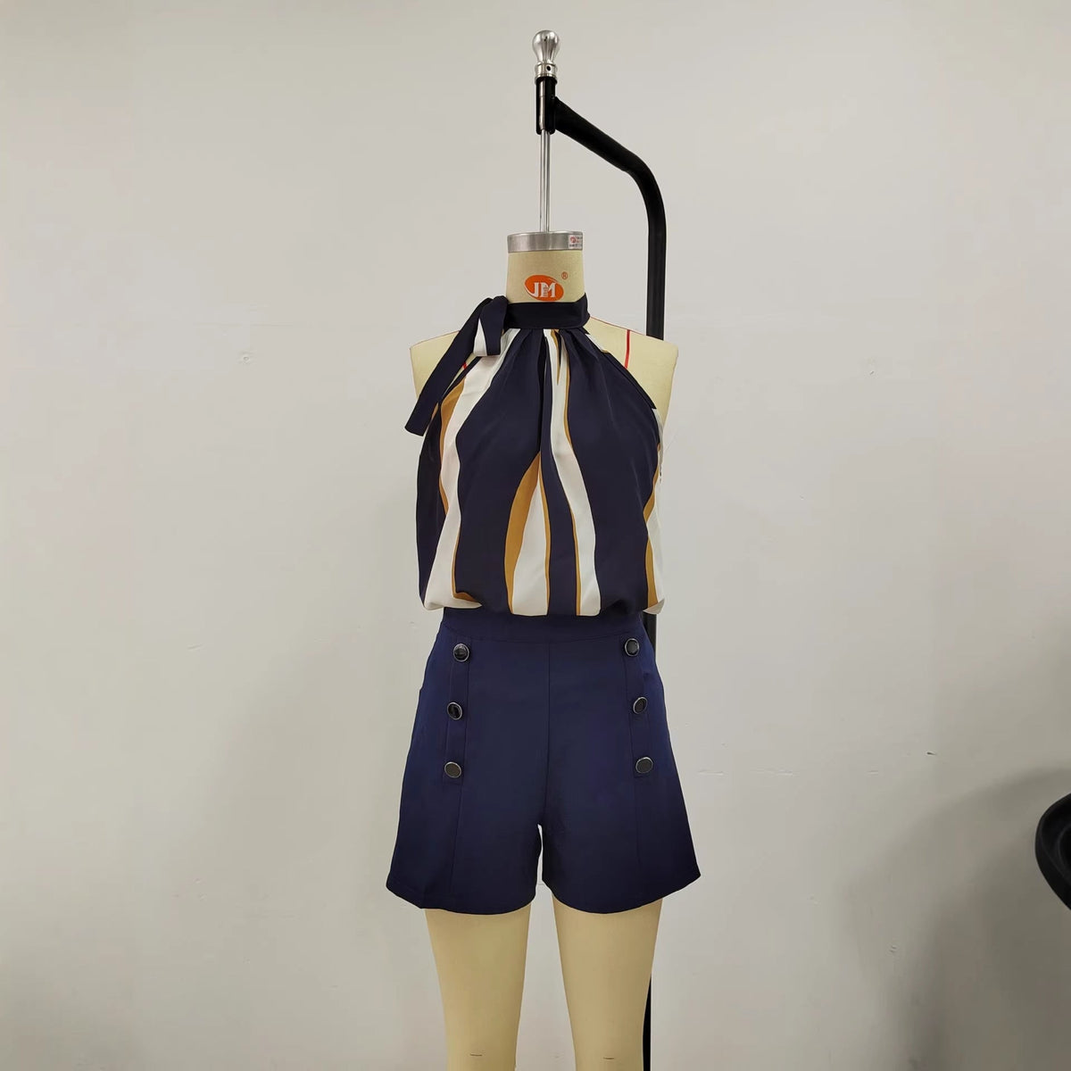 Solid-Color Elegant Double-Breasted Blazer And Shorts Set