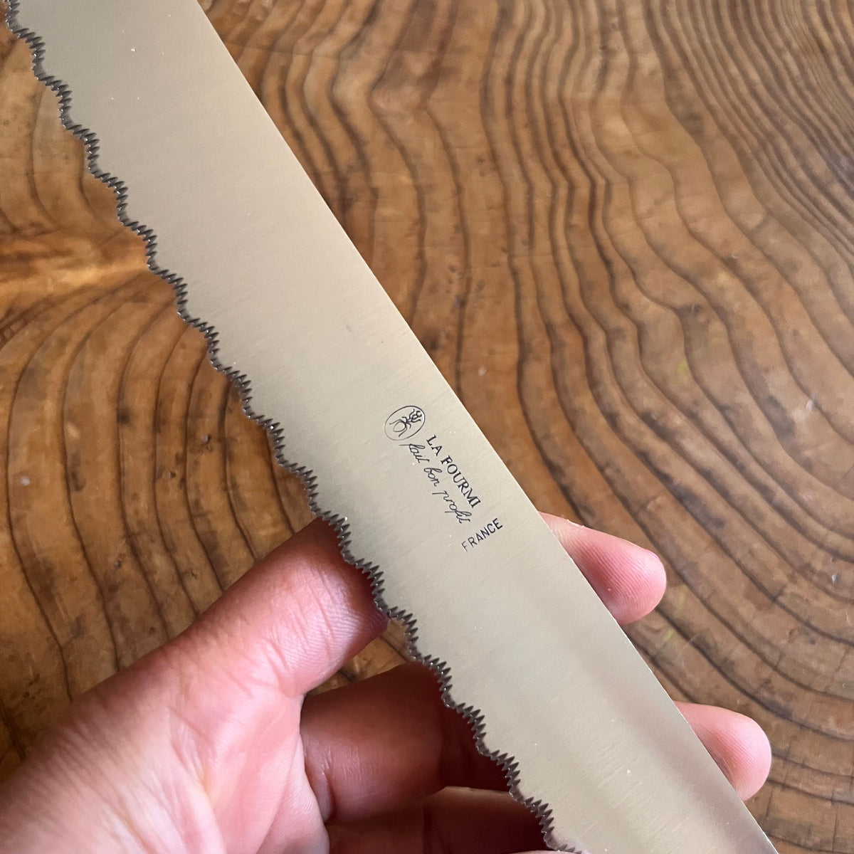 Couteau à Pain – Manche en Bois d'Olivier - 20 cm