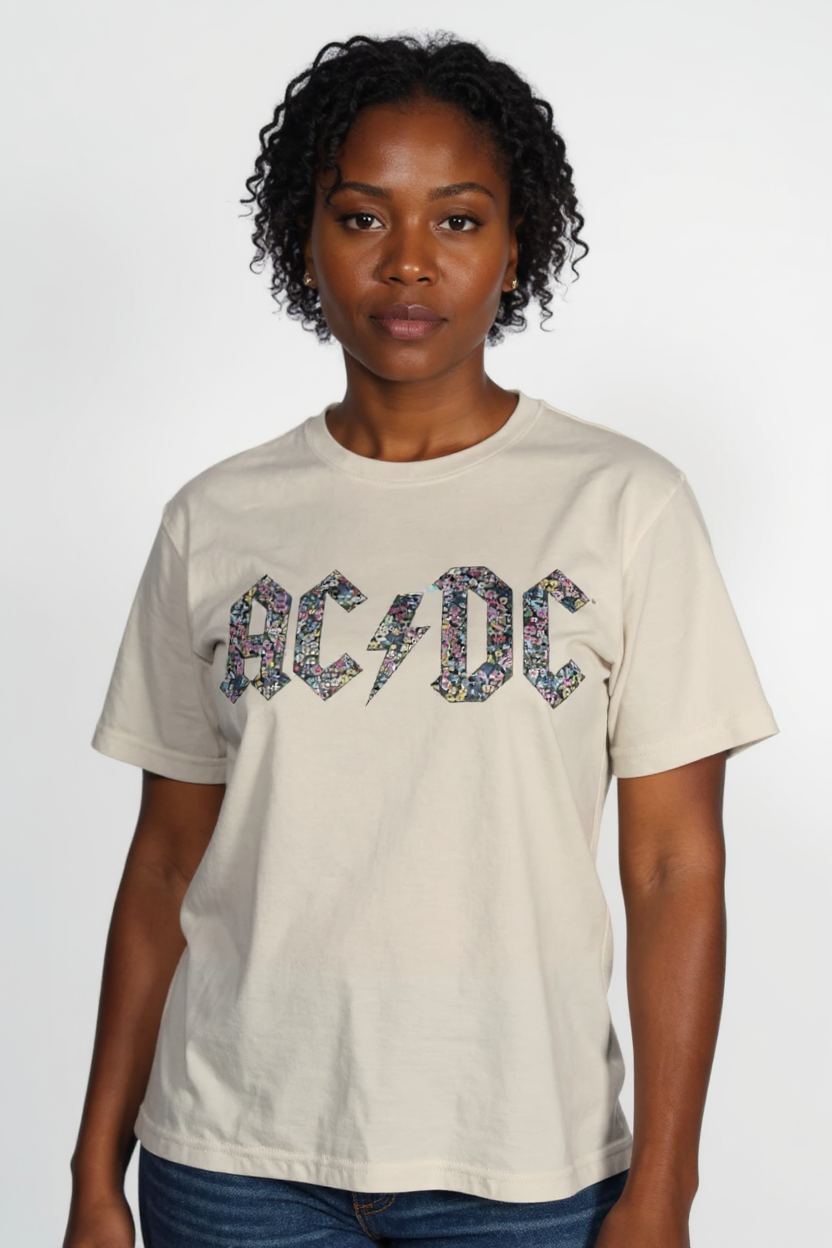 AC/DC - T-shirt "Lettres Florales" - Beige