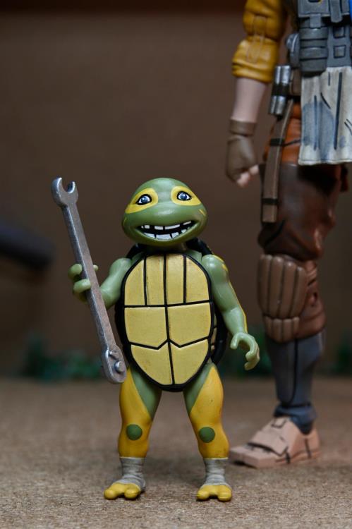 Teenage Mutant Ninja Turtles: The Last Ronin - Les années perdues Grammy April avec bébé Yi et Moja