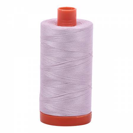 Fil Aurifil n° 2564 coloris Lilas Pâle Uni