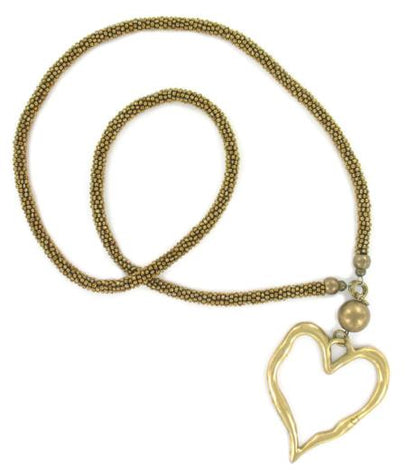 Collier ras de cou en perles avec cœur ouvert