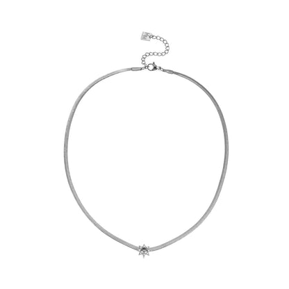 AGULHAS Or Blanc (Ton Argent) : Élégance Céleste - Collier Chaîne Peau de Serpent avec Pendentif Étoile Incrusté de Zirconium