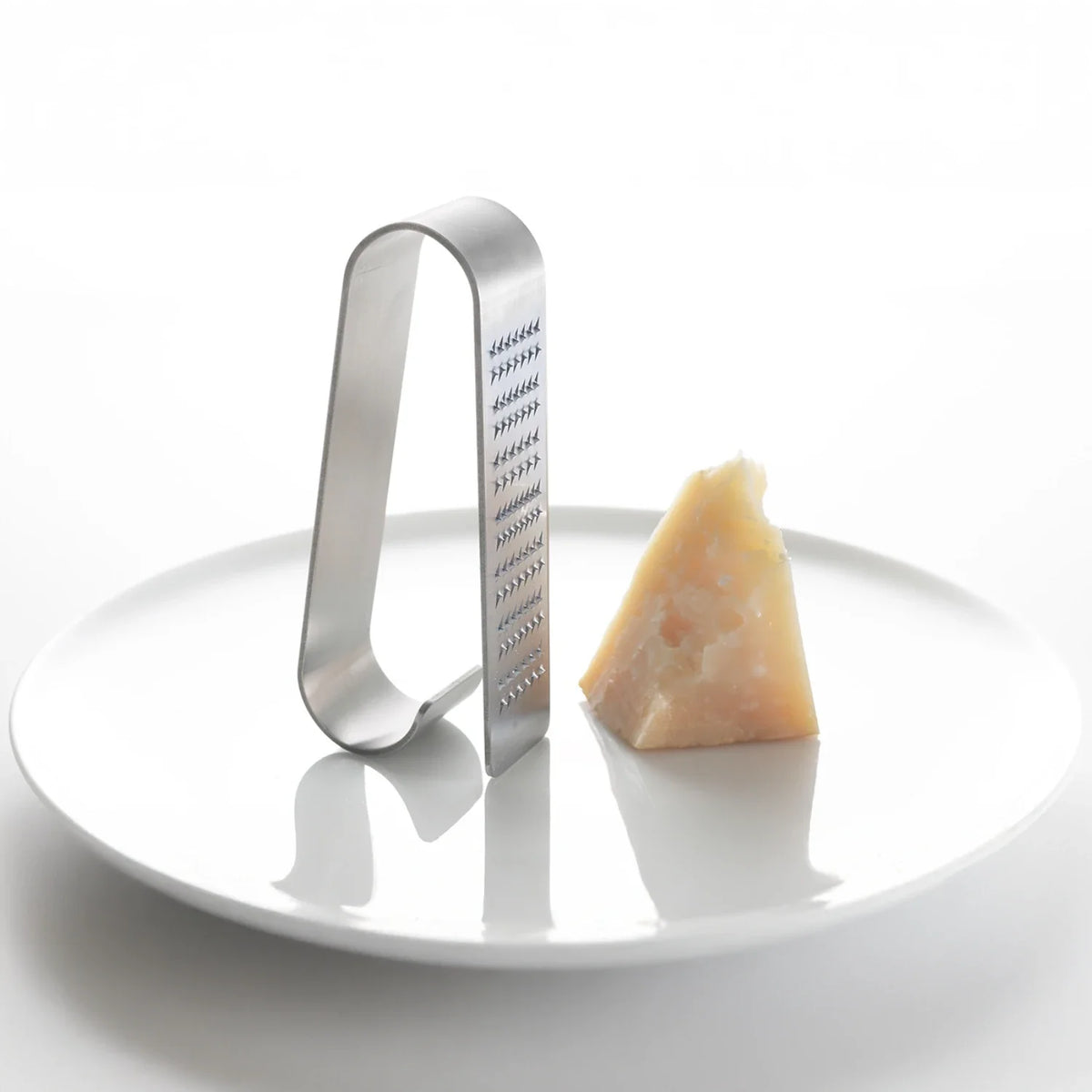 Râpe manuelle Eatoco Oros – Zesteur à condiments compact en acier inoxydable japonais