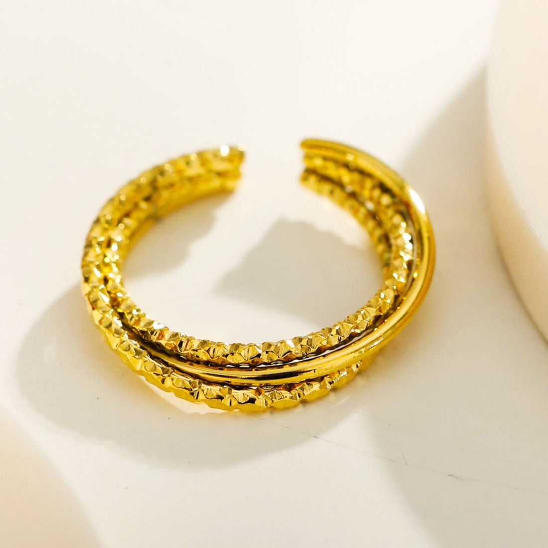 AZURA : Bague triple texture contrastée