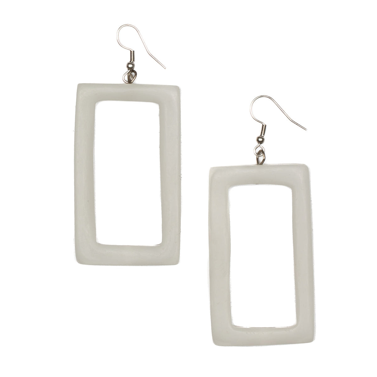Boucle d'oreille rectangulaire en résine