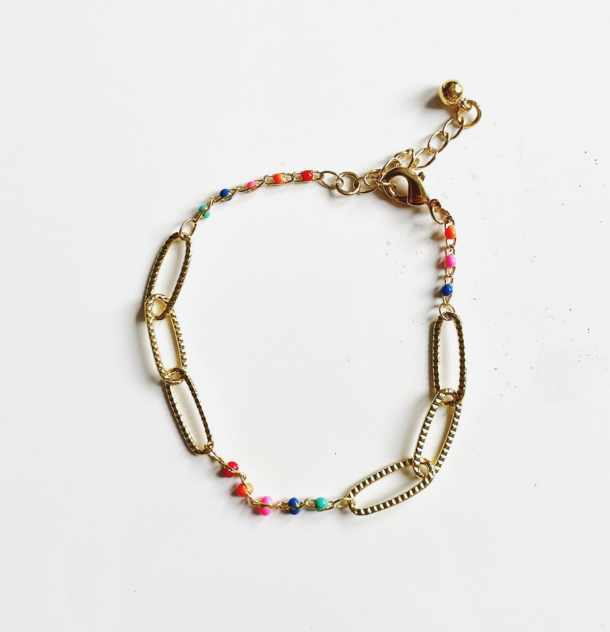 Bracelet à maillons plaqué or avec émail