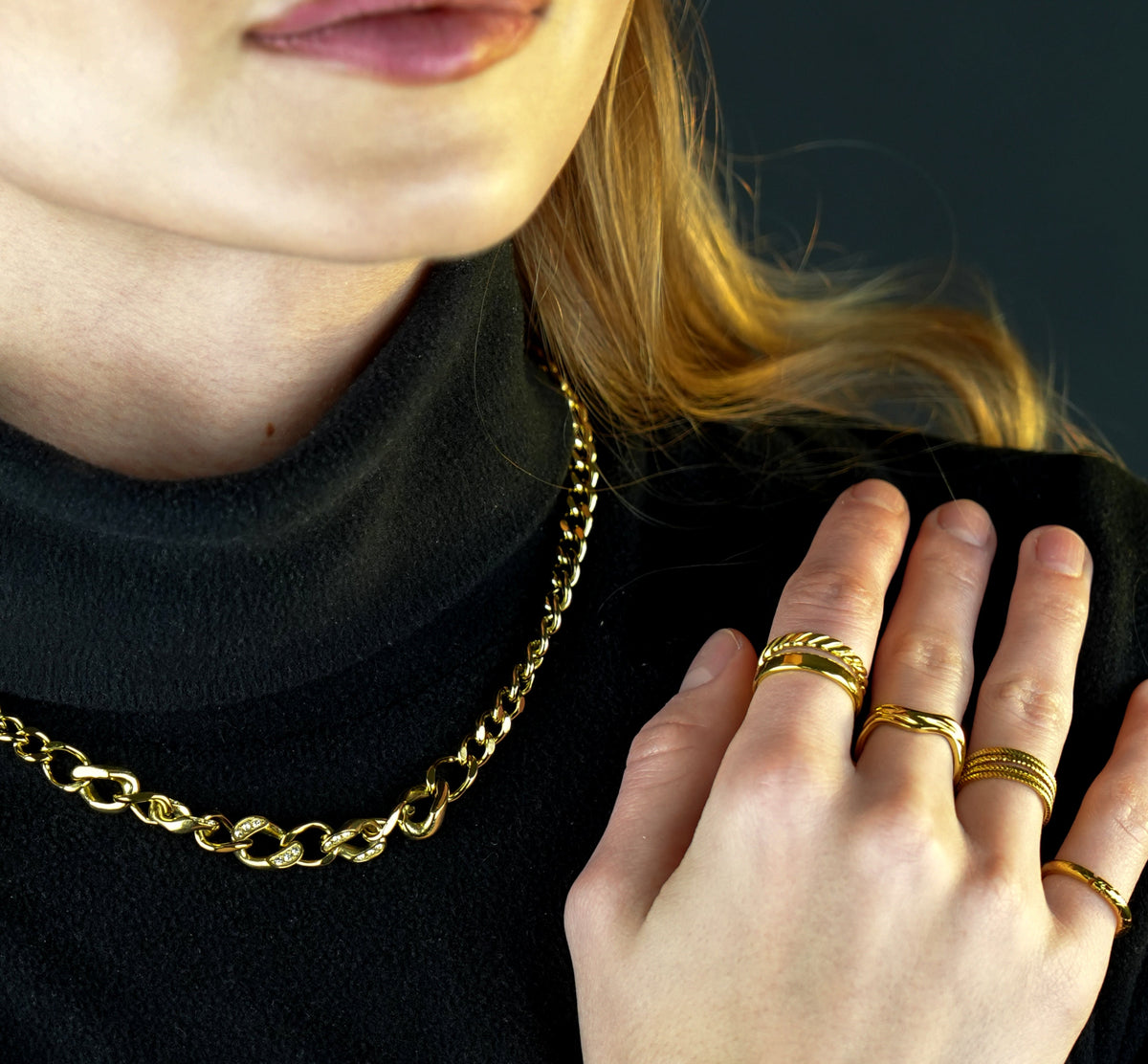 BRYONY : Bague pré-empilée texturée symétrique