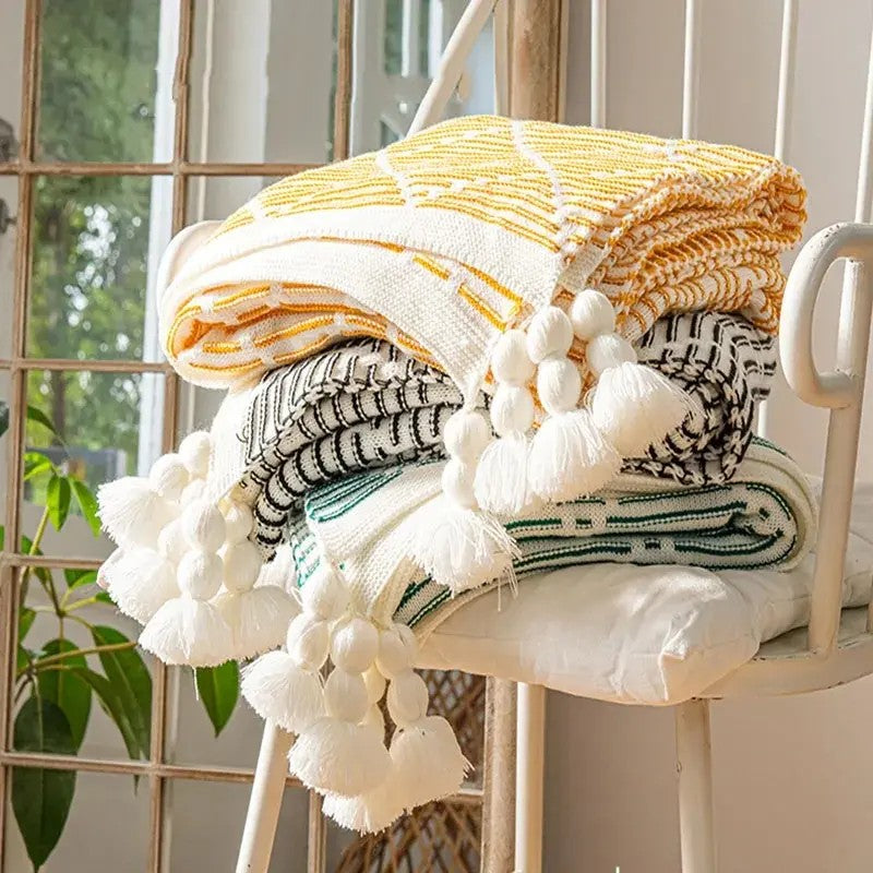 Meadow Cozy Pom Pom Blanket/Throw - Brown