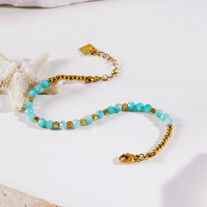 Modèle CLEMENTINA : Bracelet perles dorées et pierres d'amazonite