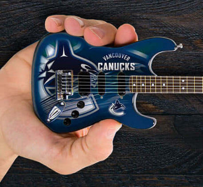 Mini-guitare de collection 10 po des Canucks de Vancouver