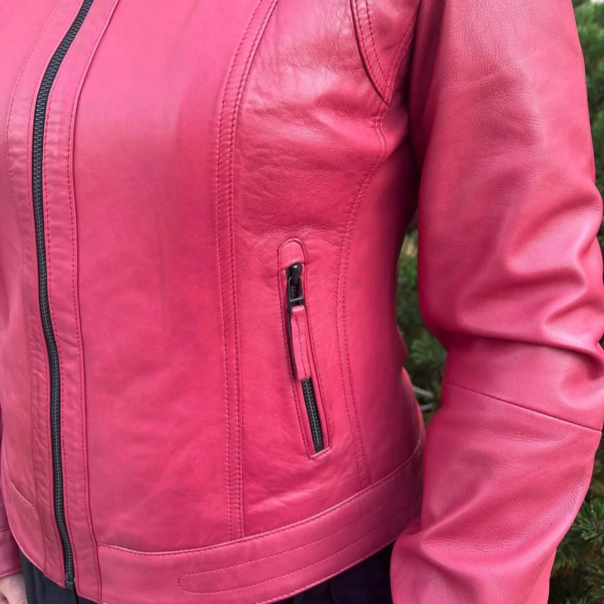 Blouson classique en cuir d'agneau pour femme