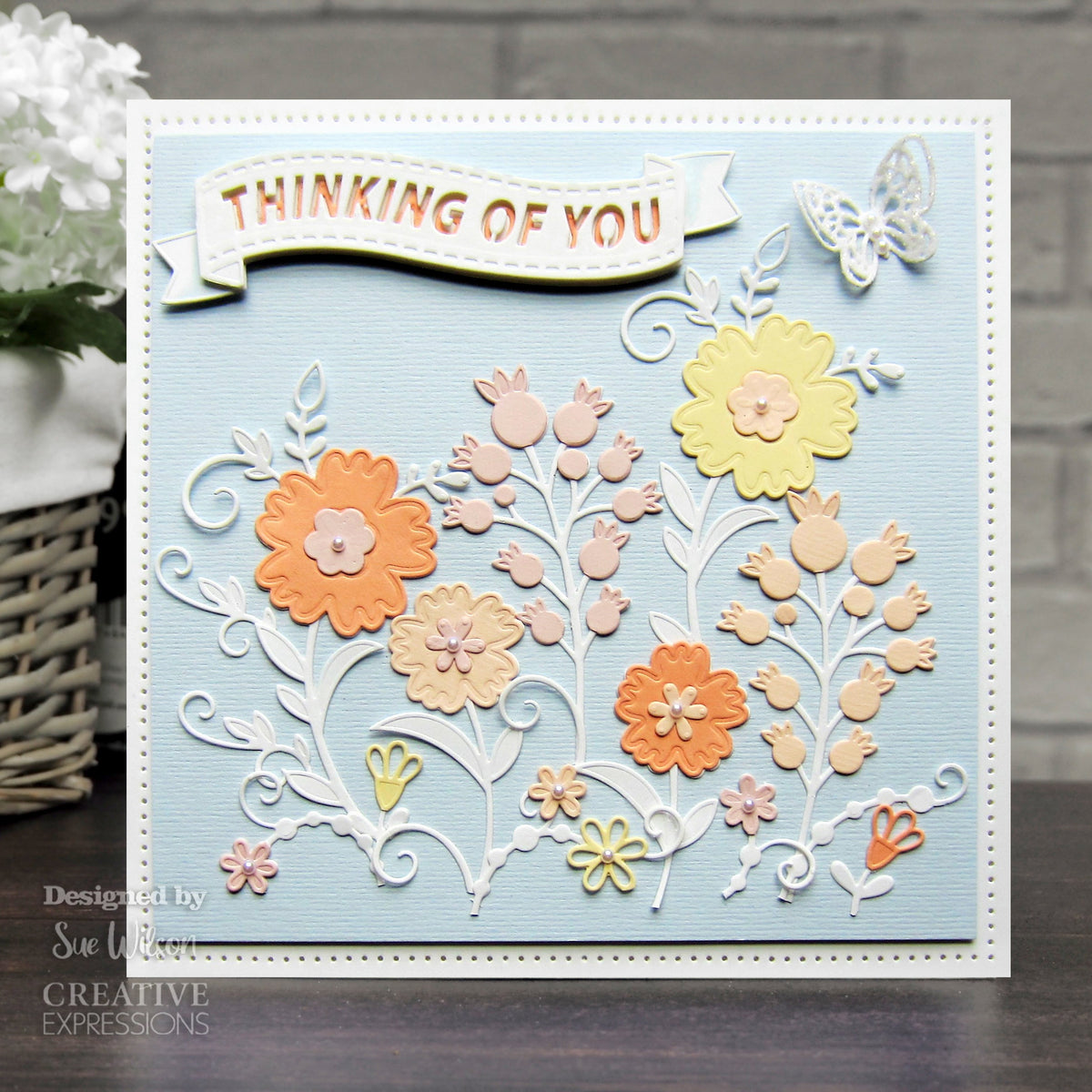 Matrices de découpe pour bannières florales « Floral Wishes » de Sue Wilson – Creative Expressions