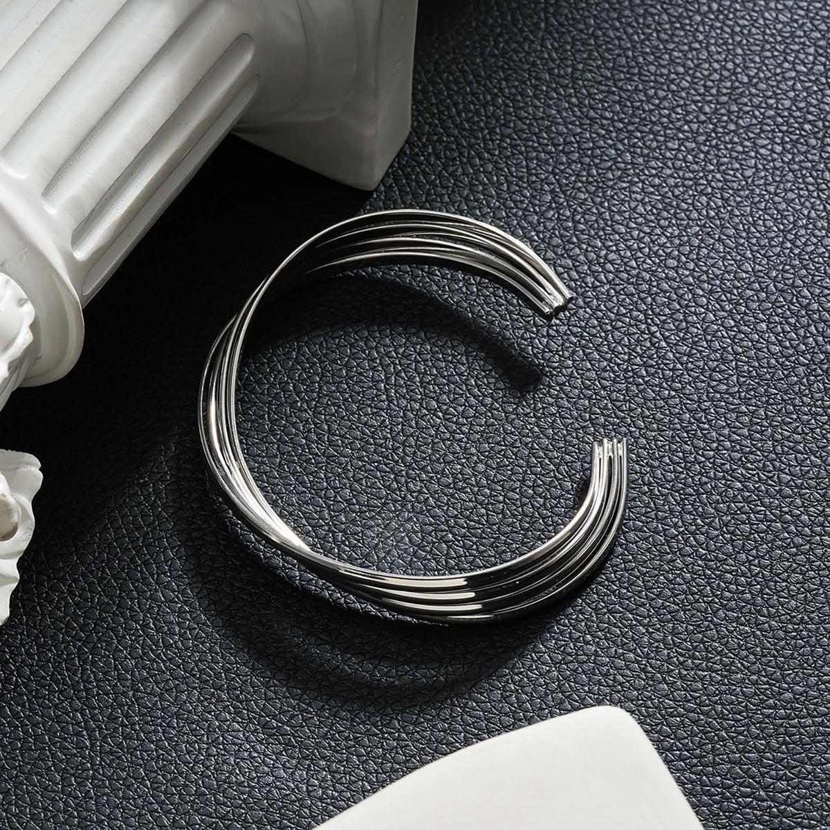 LIVIA Argent (Or Blanc) : Bracelet Lignes Géométriques