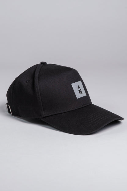 Casquette résistante à l'eau avec « N » réfléchissant