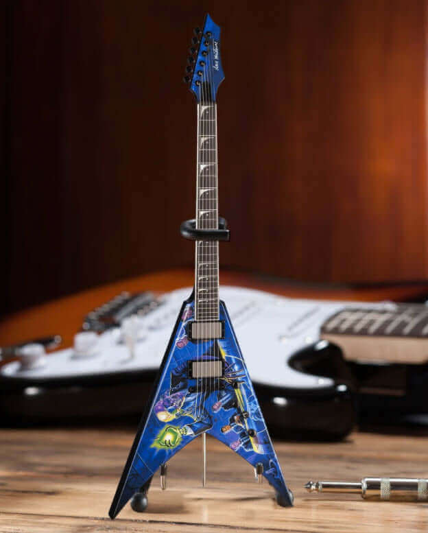 Guitare miniature Megadeth officielle Dave Mustaine Signature V "Rust In Peace"