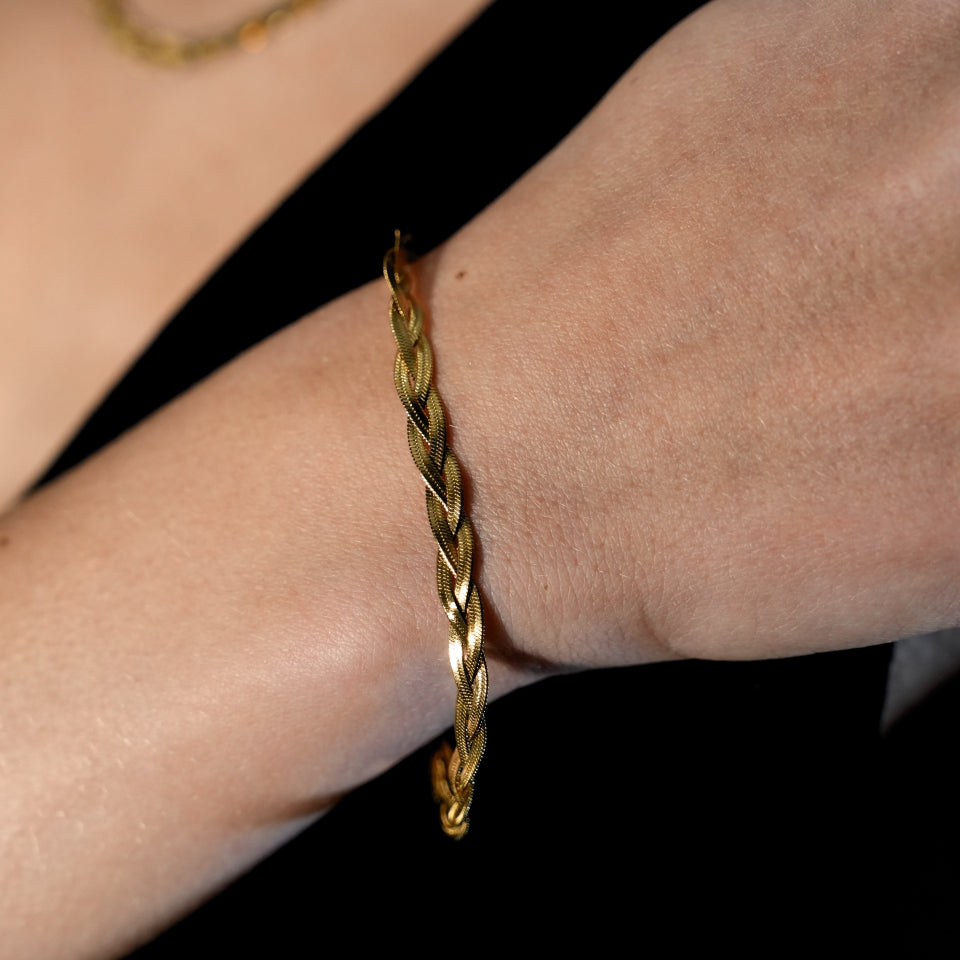 Bracelet texturé peau de serpent à chevrons ELLA Gold