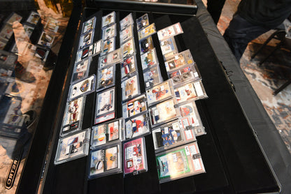 EVORETRO Lockable Display Case – Secure Showcase 24x36x4 Inch Black with removal Separator