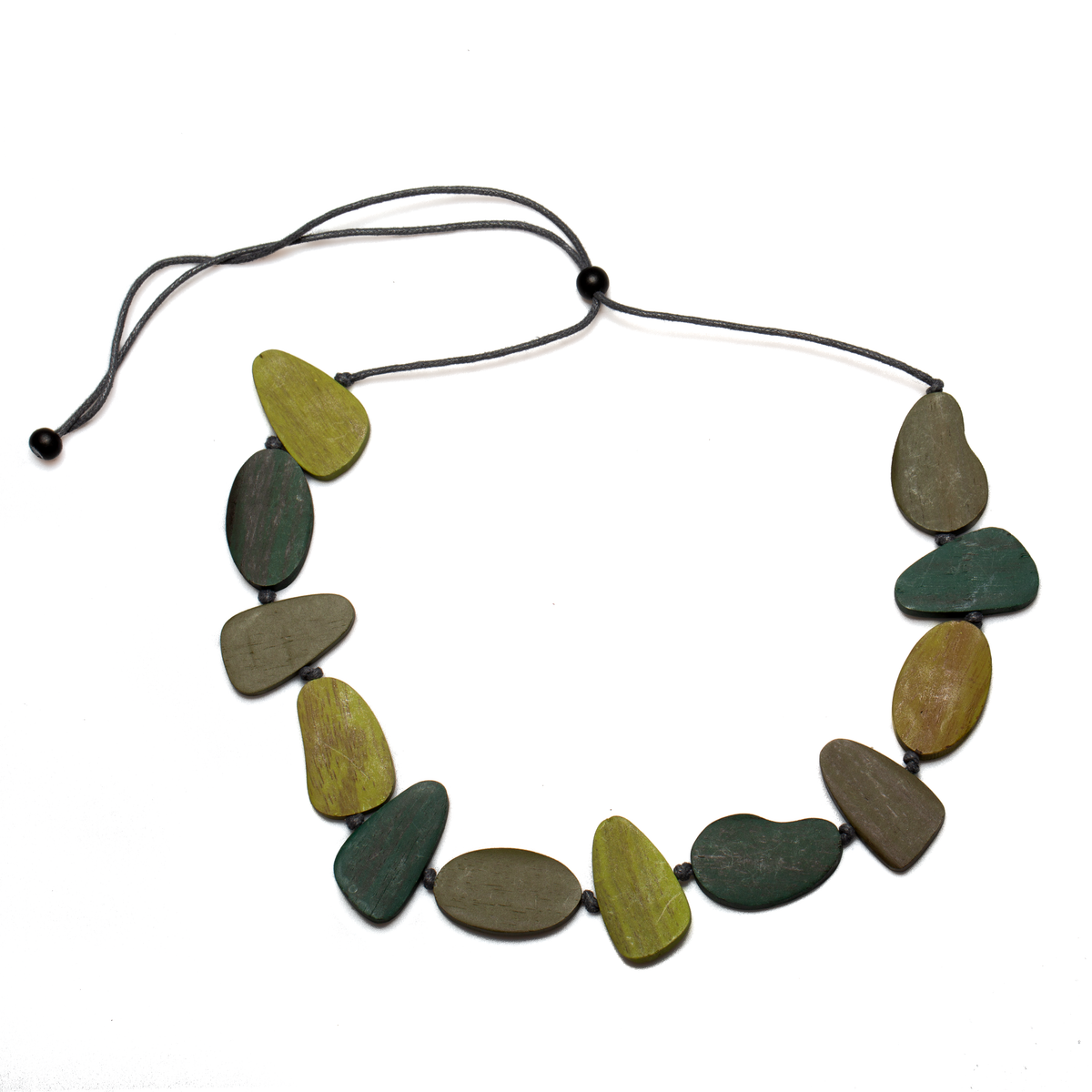 Collier galet en bois
