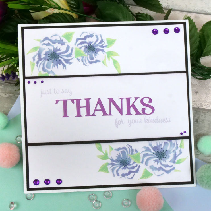 Pour l'amour des masques - Superposition d'abeille et de fleurs