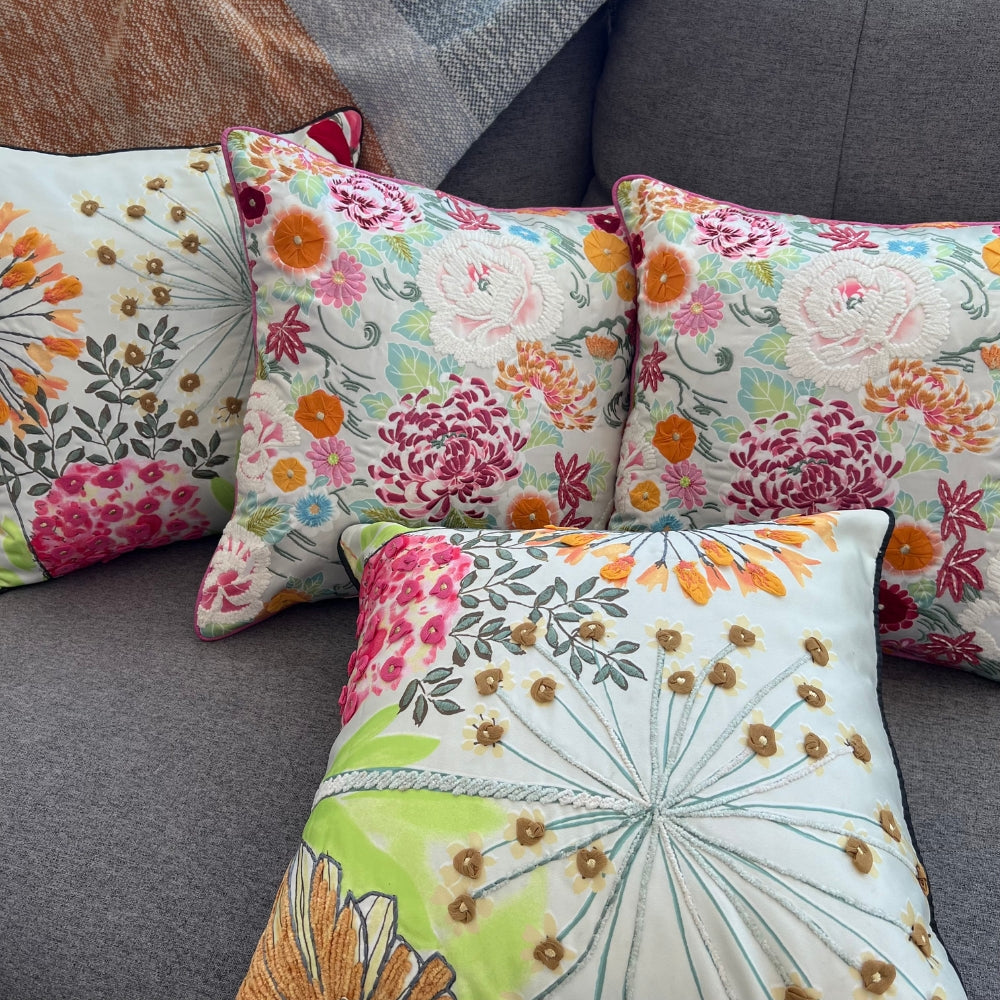 Housse de coussin brodée de pissenlits 40x40cm – Accent multicolore éclatant avec dos en soie de papier